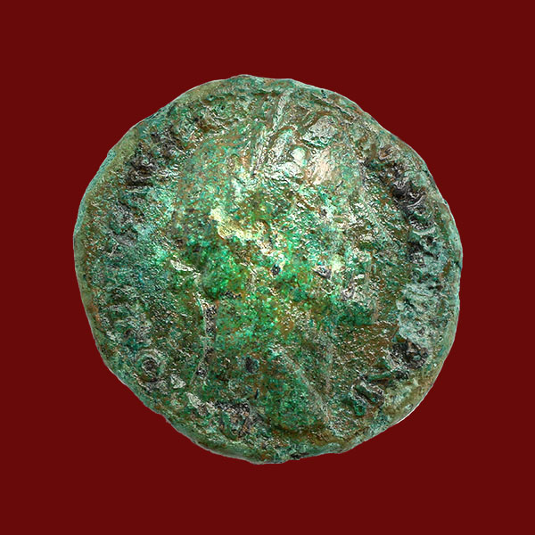 As mit dem Porträt des Antoninus Pius mit Lorbeerkranz (148/149 n.Chr.) aus einem Brandgrab